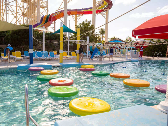 Thrill is a great place for families. Teenagers can spend their afternoon on the slides, younger children can wade around the pools, and parents can relax on the beach chairs.
