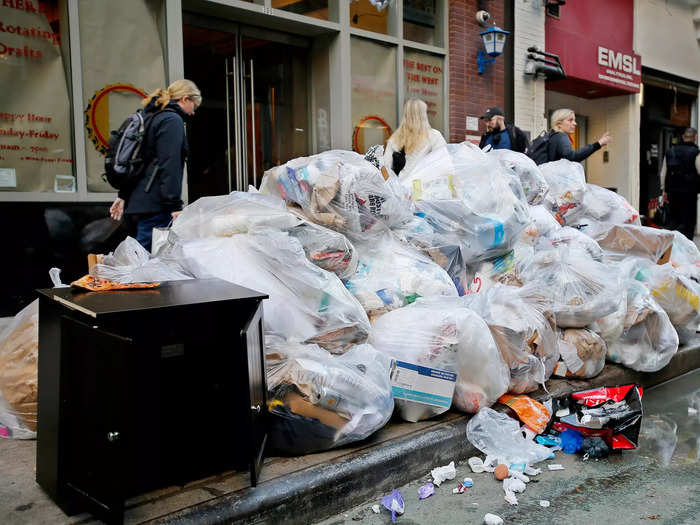 Second, the city introduced plastic rubbish bags in 1971. Instead of metal trash cans, rats could suddenly eat all the trash they wanted, and there was more of it, too, since it wasn