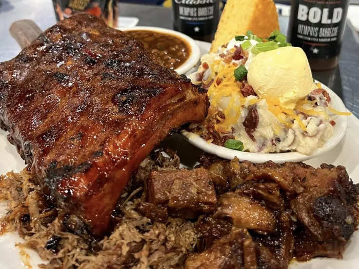 MISSISSIPPI: Memphis Barbecue in Horn Lake