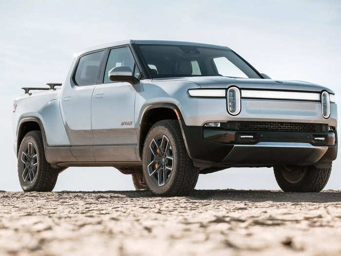 7. Rivian R1T: 328 miles