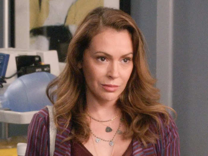 Alyssa Milano played one half of a pair of sisters trying to decide whether to remove their other sister from life support on season 16.