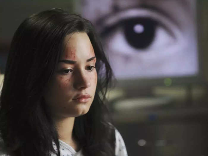 Demi Lovato played a girl incorrectly diagnosed with paranoid schizophrenia on season six.