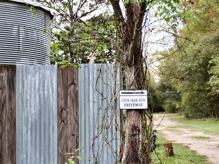 I saw the grain bin from the road and followed helpful signs that said where to park.