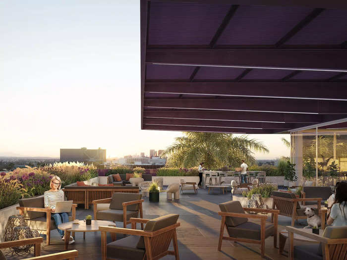 9000 Wilshire includes outdoor workspaces, operable windows, and views from the rooftop deck.