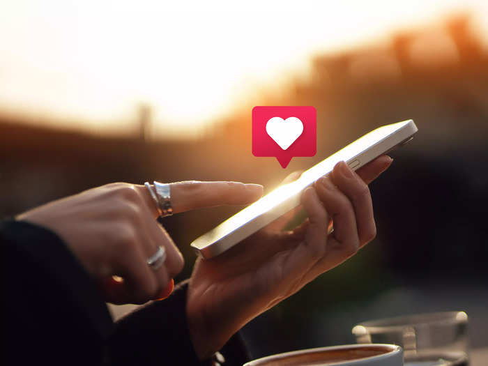 4. Thinking dating apps will make you feel better.