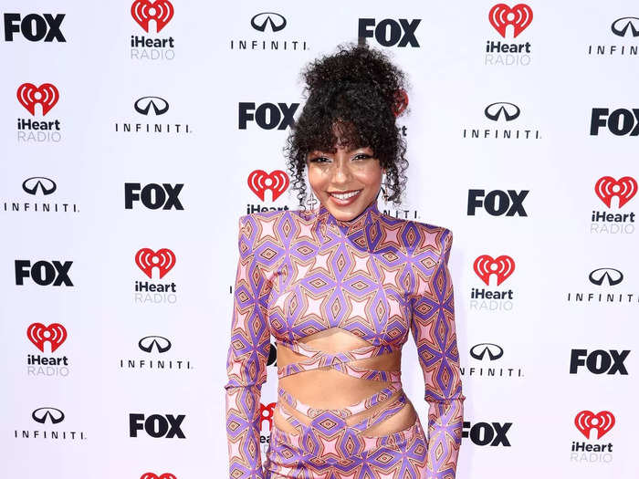 Any Gabrielly wore a few bold trends, including cutouts, shoulder pads, and a vibrant print.