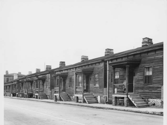 White-dominant residential areas were also prohibited from Black families through various zoning laws across different cities.