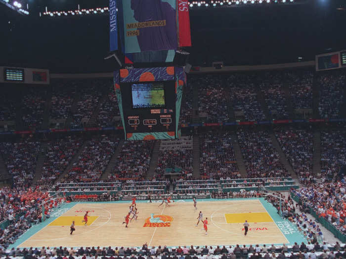 The 1996 Final Four was the last Final Four to be held in a basketball-specific arena.