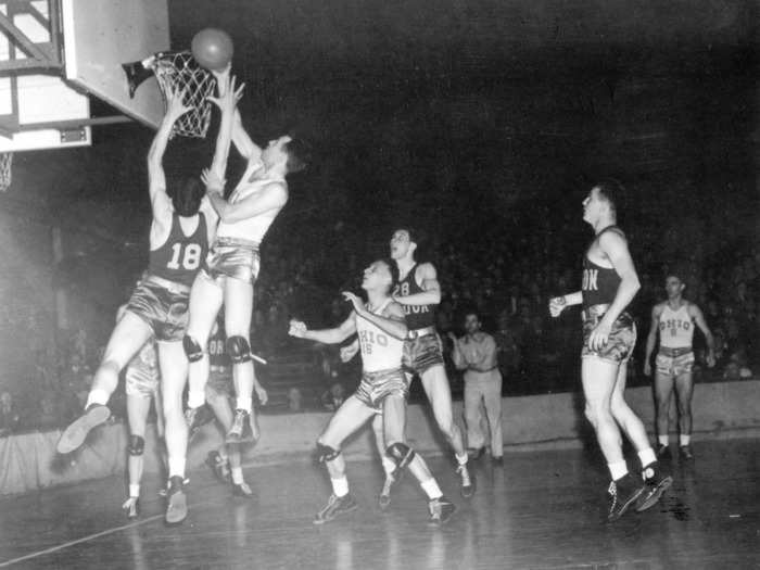 In 1939, the NCAA held its first Division I men