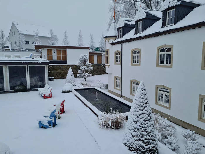 It started snowing during my stay, which gave the hotel a romantic feel.