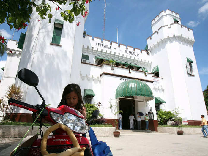 New Bilibid Prison, Manila, Philippines - 36,000 inmates