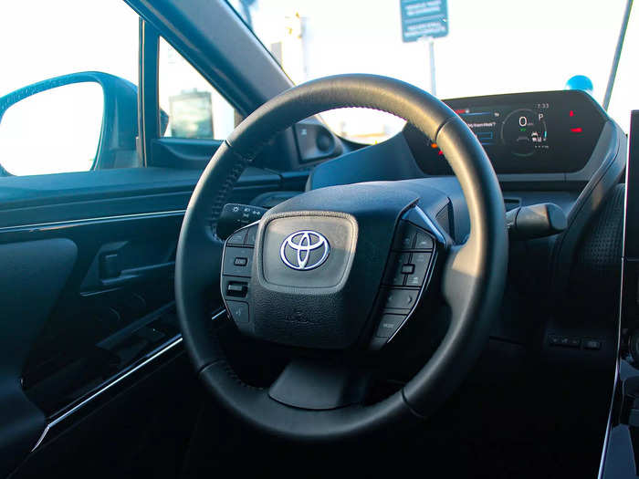 You control the cruising speed and follow distance using buttons on the right side of the steering wheel.