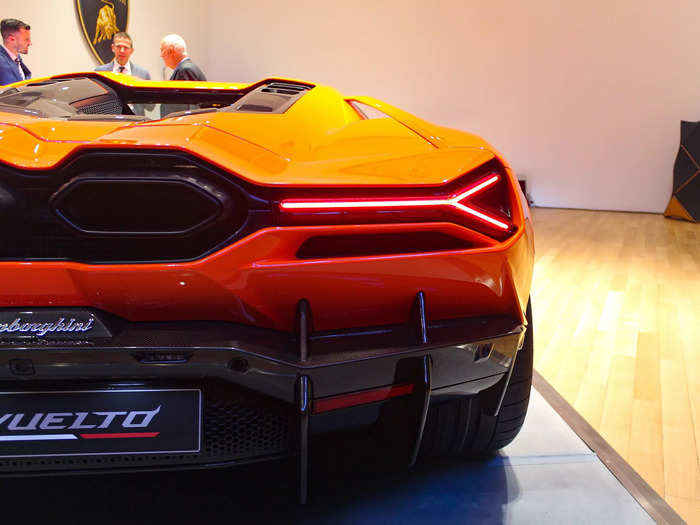 As far as design goes, Lamborghini drew inspiration from its previous V12 icons.