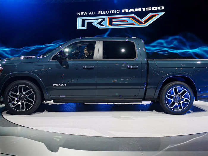 It showed off the truck at the New York International Auto Show this week, where we got an early glimpse at the F-150 Lightning (and eventual Tesla Cybertruck) competitor.