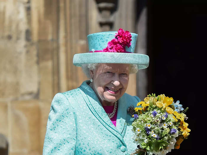 The Queen wore another vibrant look for Easter services in 2019.