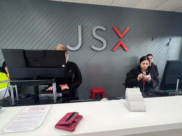 According to JSX, travelers only needed to arrive 20 minutes before the 9:30 a.m. departure. I got there around 8:50 a.m. and there was a desk with two agents waiting to check me into the flight.