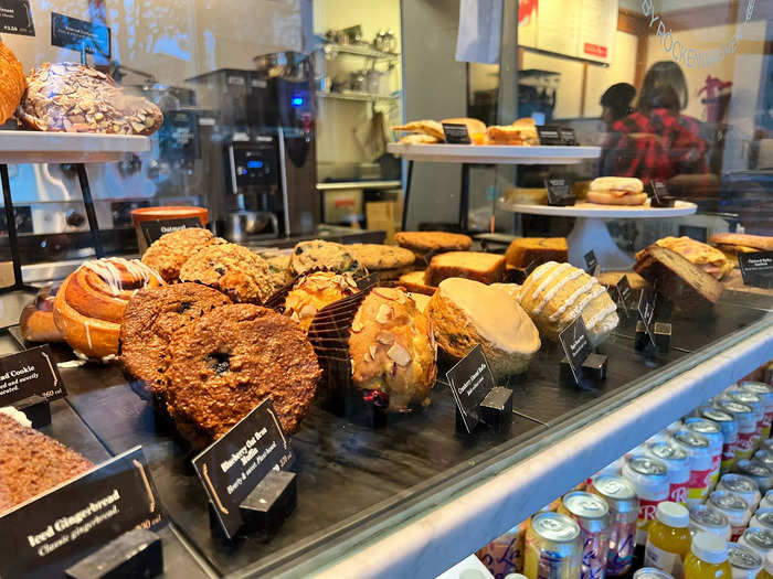 Vegan pastry offerings do vary by location, but you may come across the Chocolate Brownie and the Morning Glory Muffin.