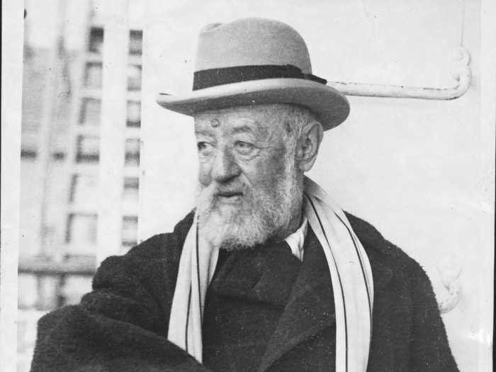 The Straus family was considerably wealthy. In 1896, Isidor and his brother Nathan gained full ownership of R. H. Macy & Co., or Macy