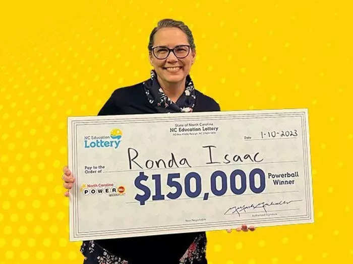 Ronda Isaac, a mortician, won a $150,000 Powerball prize earlier this year. Issac said she