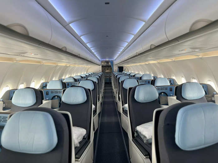 But, La Compagnie is not your average airline. Instead of a mixed cabin, the company has configured its narrowbody planes with 76 business class seats…