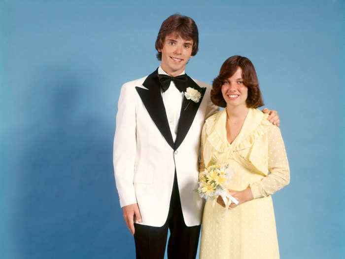 By the 1970s, some prom dresses had long sleeves and flowing silhouettes.