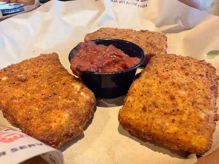 The fried mozzarella featured a nice crust but it was a little too thick for me.