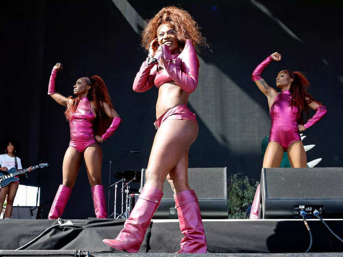 Doechii chose an all-pink look for her Coachella performance.