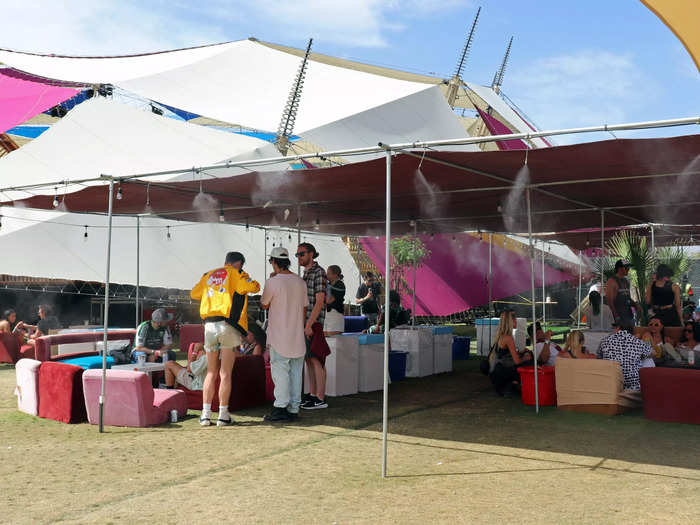 Behind the Do LaB stage, VIP guests can lounge in the shade and enjoy a gentle mist.