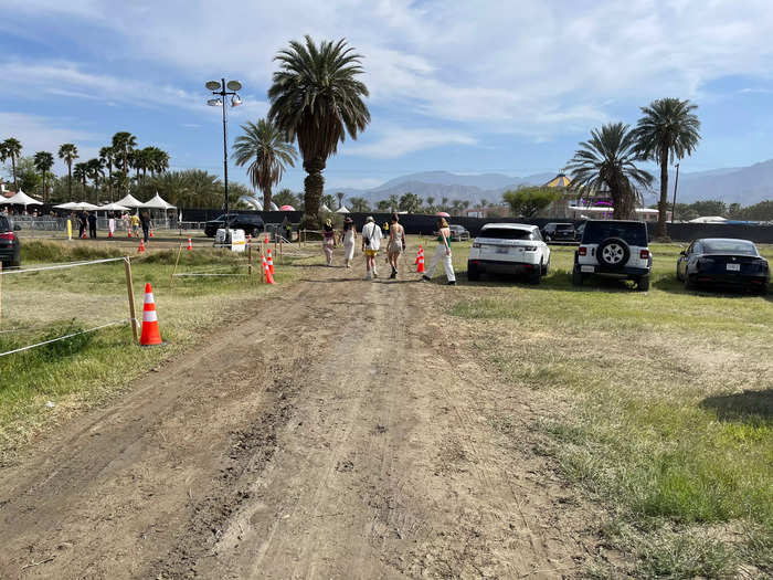 Somehow, the dirt path next to the parking lot was quite muddy.