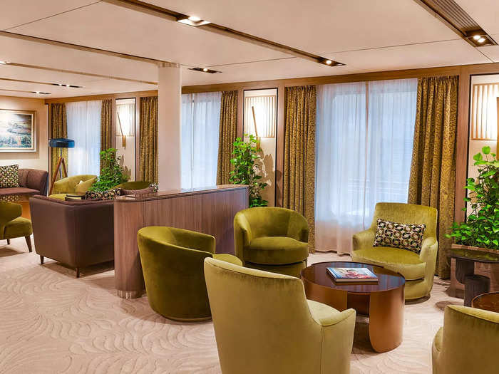 Onboard amenities are similar to most expedition cruise ships.