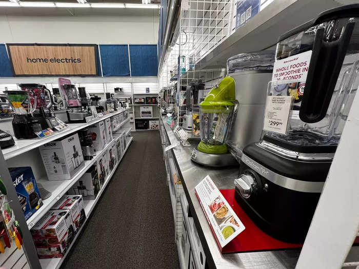 Ultimately this store did not look like one of the hundreds of Bed Bath & Beyond locations that have gone through liquidation in recent months, with empty shelves and disorganized merchandise.