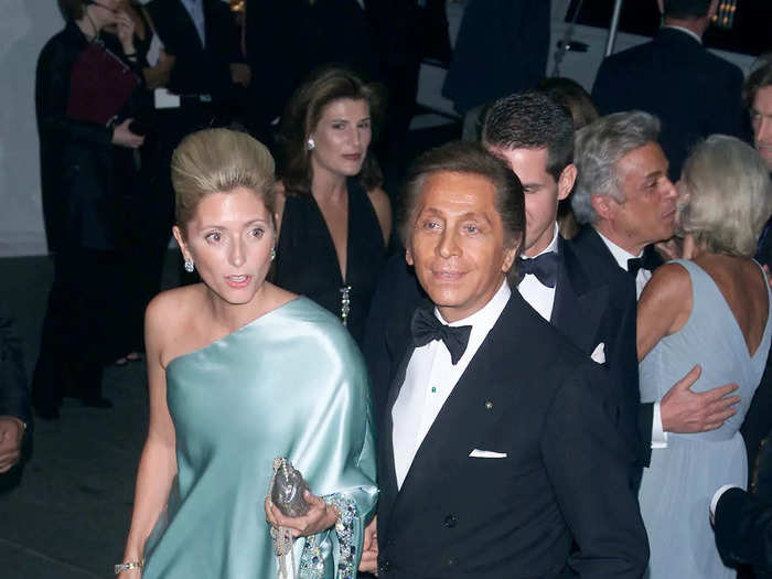 Posing with the designer himself, Princess Marie-Chantal of Greece walked the 2001 Met Gala carpet in a Valentino gown.