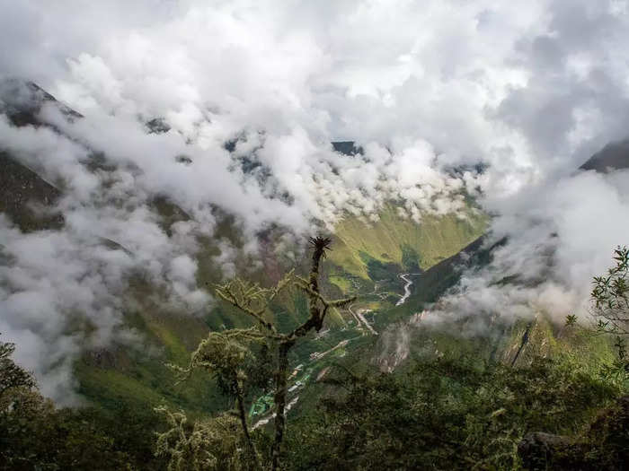 Automatically ruling out a visit during the wet season is a mistake in my opinion, as it can be a great time for non-hikers.