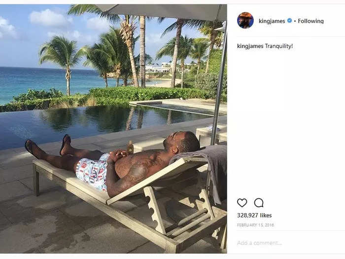 Even superstars need to relax from time to time.