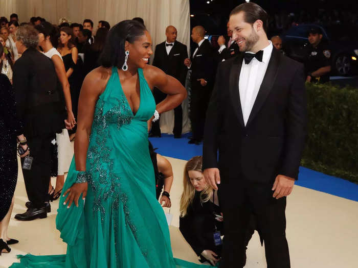 Ohanian sat down next to Williams outside by the pool, and after trying to trick him into thinking there was a rat at his table, she and her friends invited him to join them. Ohanian had never watched Williams play — and wasn