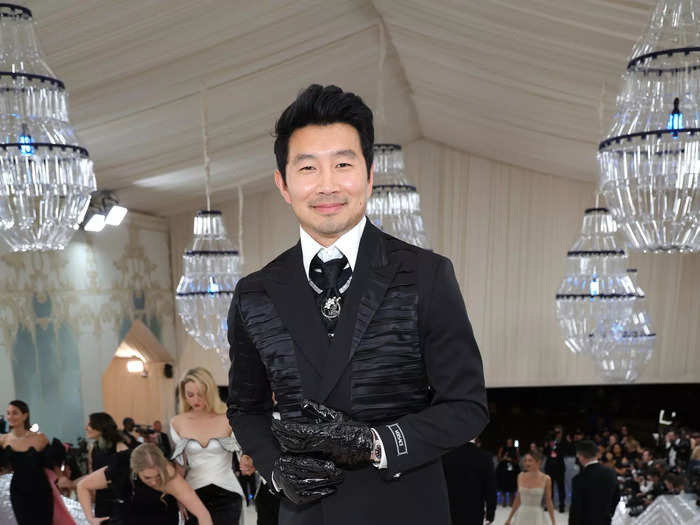 Like many men on the 2023 Met Gala red carpet, Simu Liu dressed in Lagerfeld