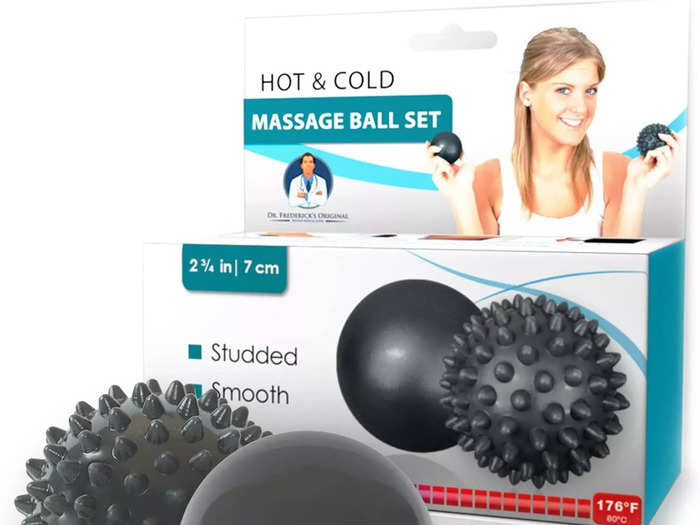 Lacrosse balls to massage and ease pain