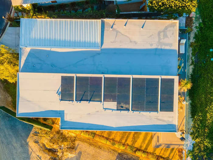 Mills turned to Dvele, a San Diego-based startup that sells prefab and modular homes that are largely constructed in a factory and trucked to the homeowners