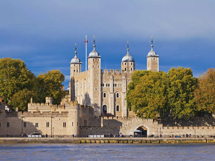 The Tower of London, with an estimated value of $1.1 billion (£882.9 million), is located on the banks of the River Thames.