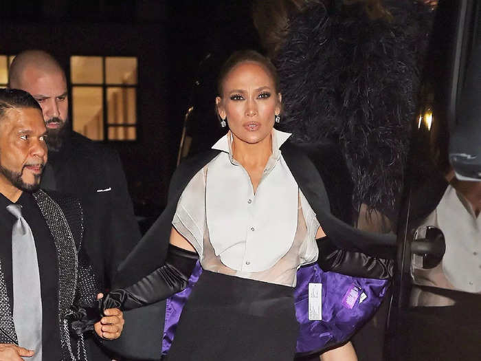 Jennifer Lopez chose a look that was more subdued than her daring red-carpet moment.